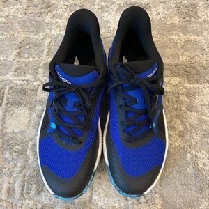 NWOT Men’s Skechers Viper Court Shoes Sz 8.5